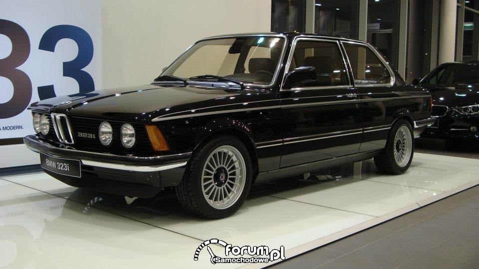 Bmw 323i sound system #2