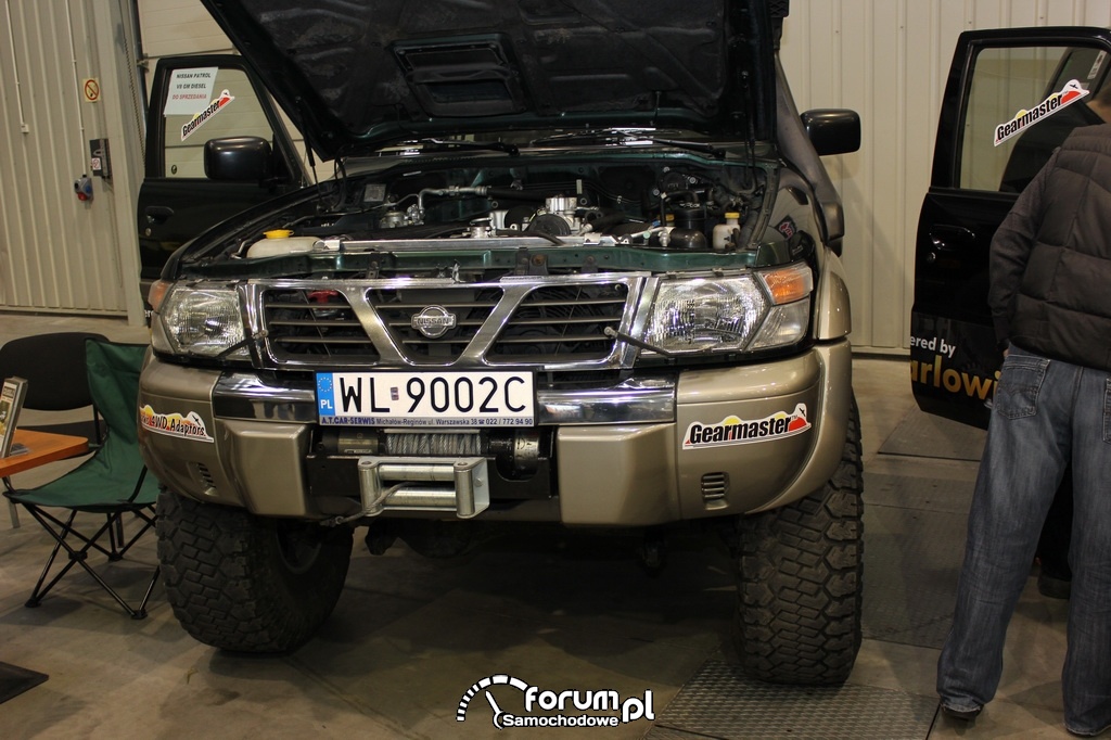 Nissan Patrol GR, przód