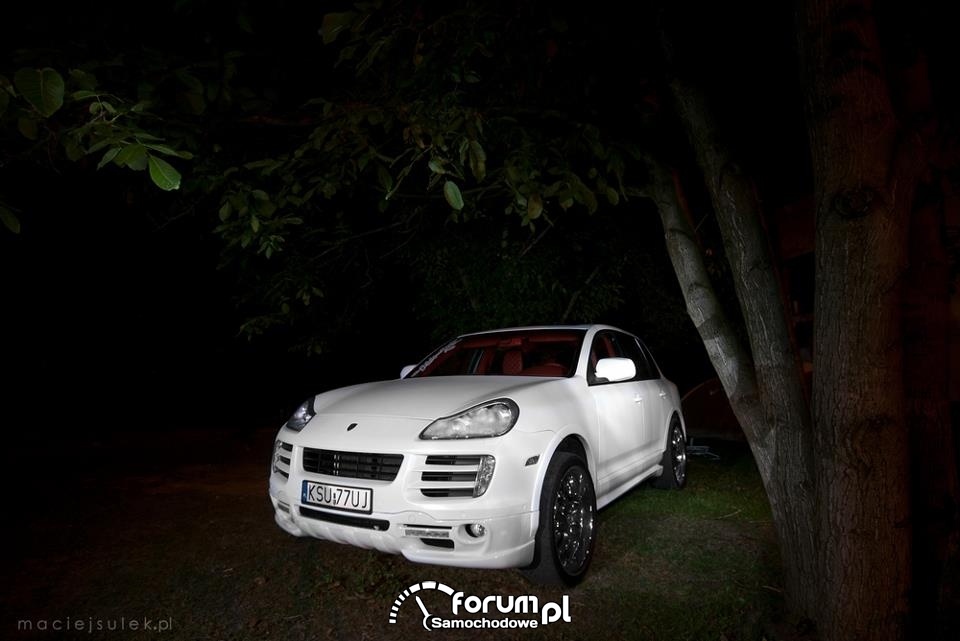Białe Porsche Cayenne S, Tuning, ASTW