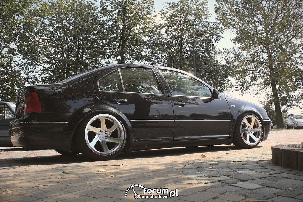 VW Bora