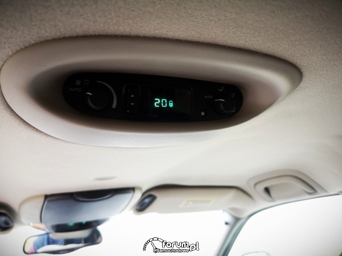 Chrysler Grand Voyager 3.3 LIMITED, sterowanie klimatyzacją z tyłu