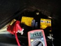 Napięcie ładowania akumulatora - Toyota Auris HSD