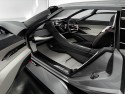 Audi PB18 e-tron, środkowa pozycja kierowcy