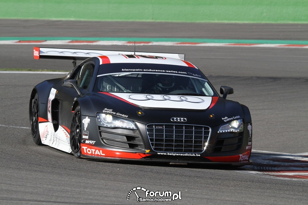 Audi R8 LMS - 12-godzinny wyścig w Bathurst