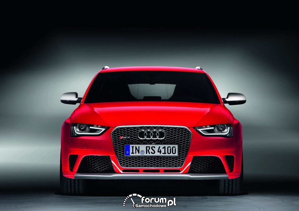 Audi RS 4 Avant - silnik V8 generujący 450 KM i 430 Nm