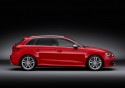 Audi S3 Sportback 2.0 TFSI o mocy 300KM, bok