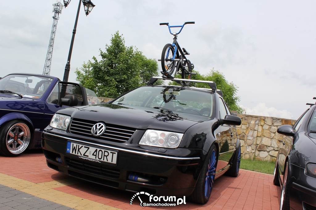 Volkswagen Bora, rower na bagażniku dachowym