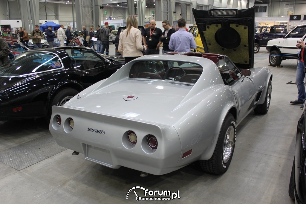 Chevrolet Corvette, tył