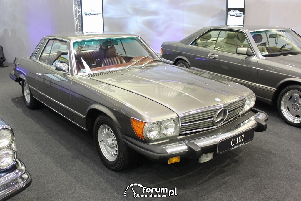 Mercedes-Benz C 107
