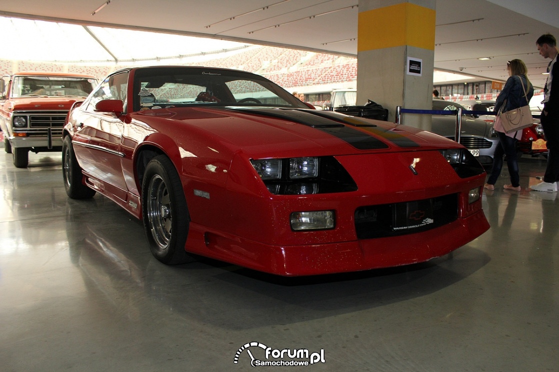 Chevrolet Camaro IROC-Z
