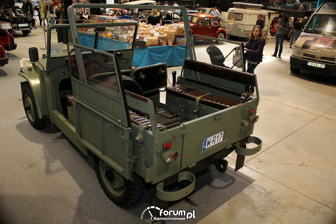 Fiat Campagnola, tył