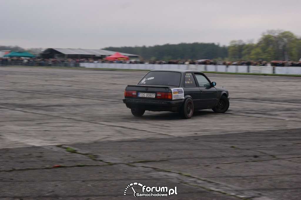 BMW E30, lotnisko, drift, 12