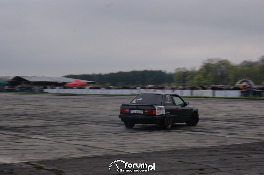 BMW E30, lotnisko, drift, 15