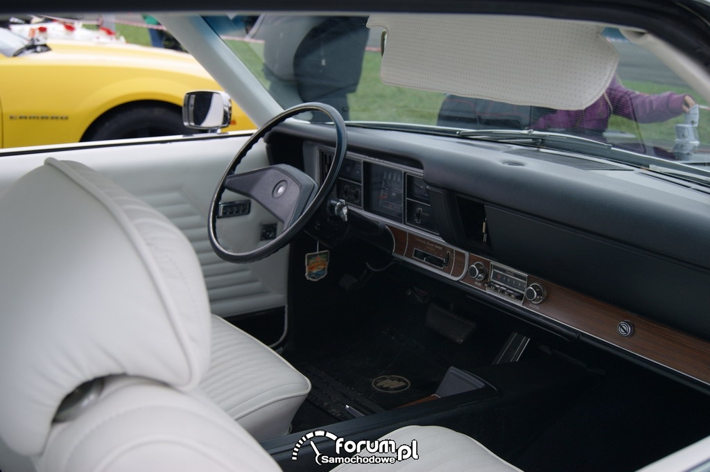 Buick Riviera, wnętrze