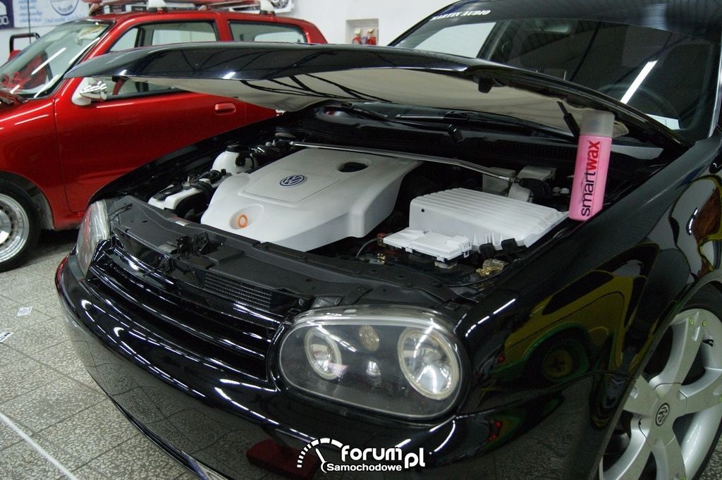 VW Golf III widok silnika