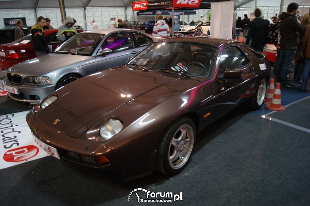 Targi AutoSalon, bass i tuning
