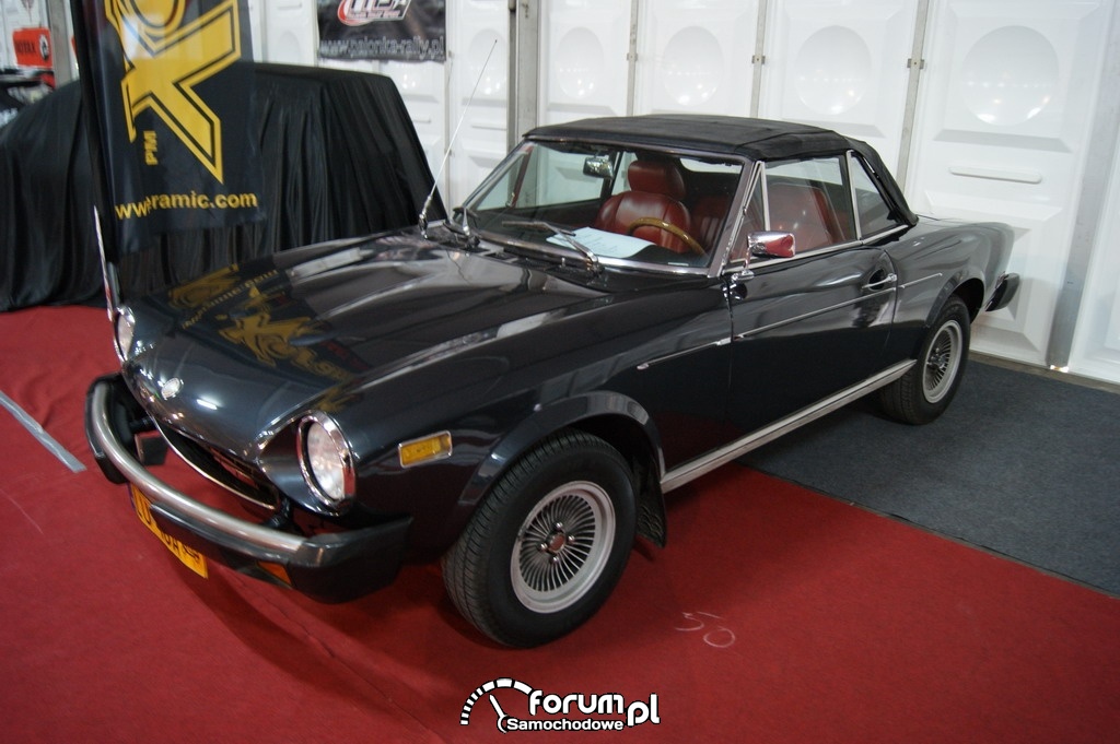 Targi AutoSalon, bass i tuning