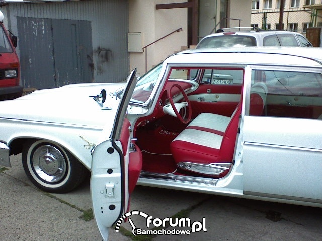 Chrysler Imperial, wnętrze