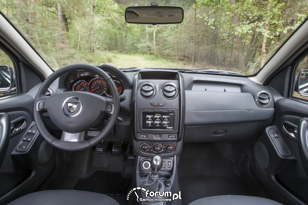 Dacia Duster, wnętrze, 2013