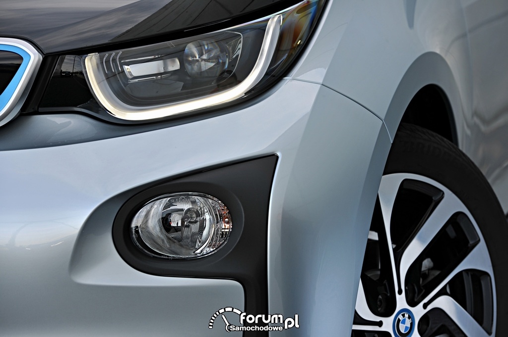 BMW i3, przedni reflektor, design