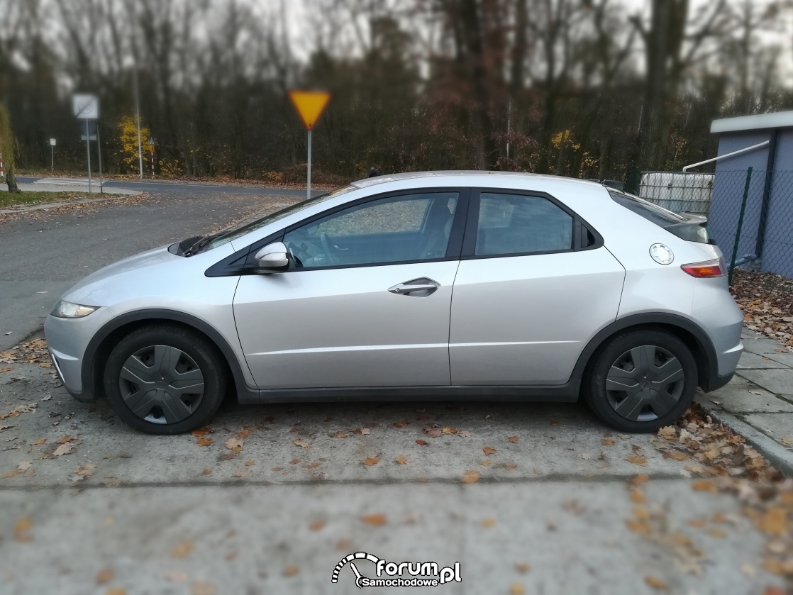 Honda Civic UFO