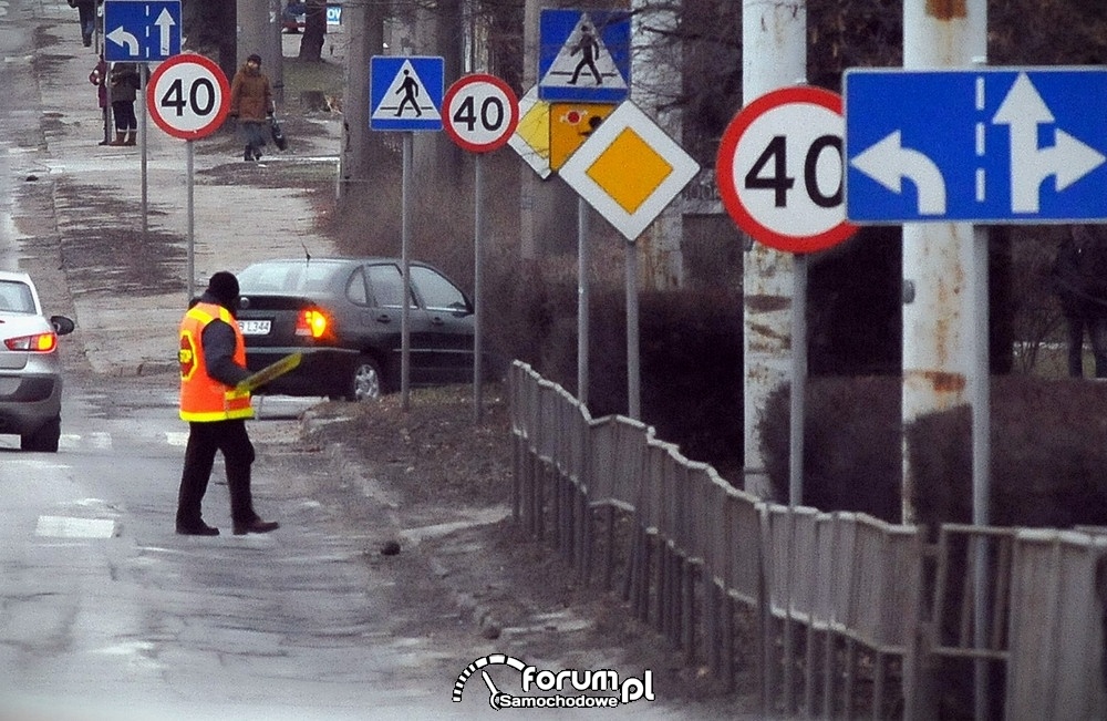 Gąszcz znaków drogowych