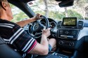 Kierowca podczas jazdy - Mercedes-benz