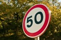 Ograniczenie prędkości do 50km/h, znak