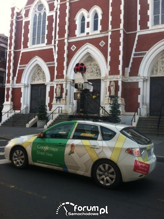 Samochód Google maps Street View