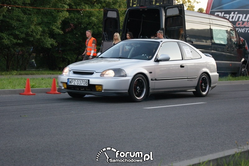 Honda Civic - wyścigi uliczne Olsztyn