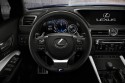 Lexus GS F, licznik i kierownica multimedialna