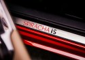 Lexus IS Sriracha, nakładki na progi