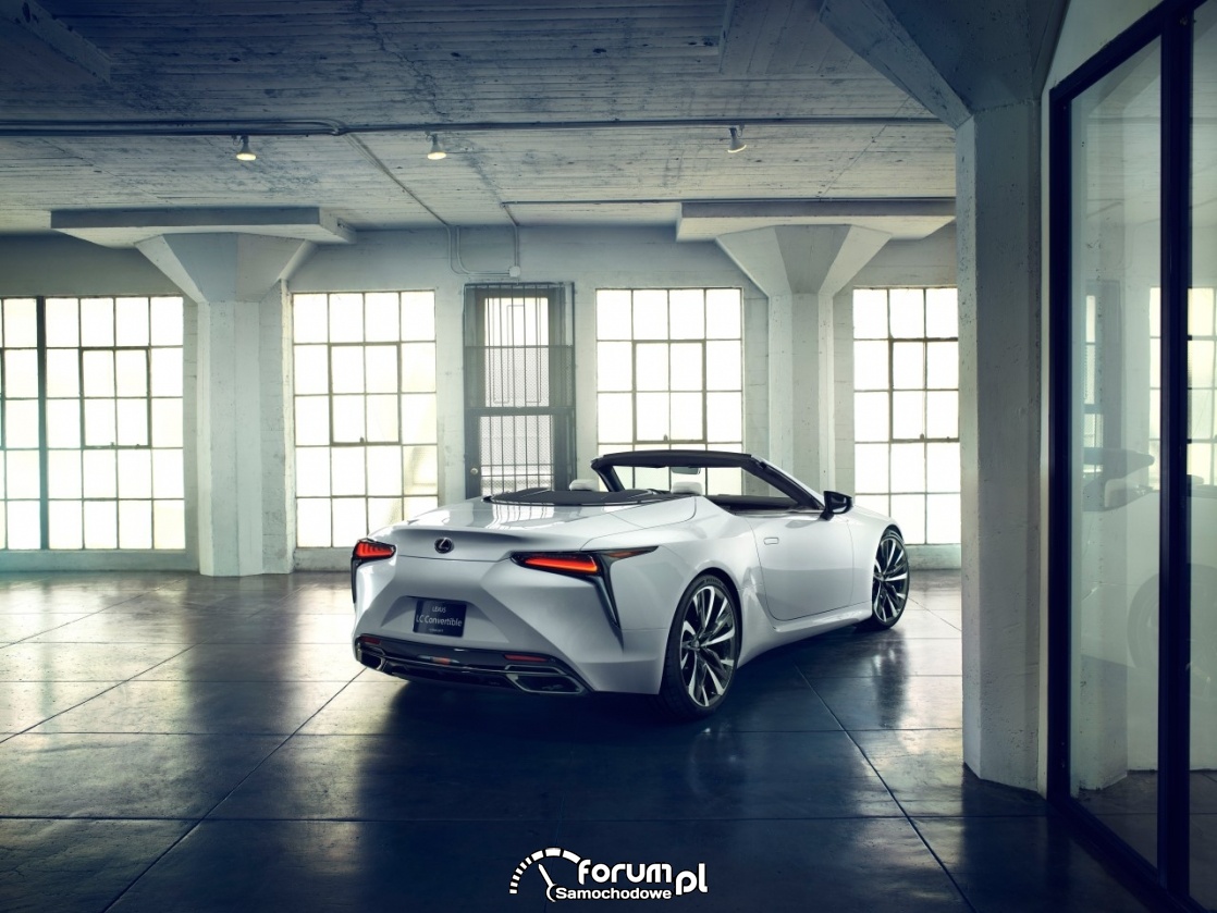 Lexus LC Convertible - czyli model ze zdejmowanym dachem