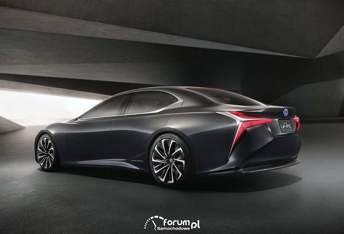 Futurystyczny Lexus LF-FC z napędem wodorowym