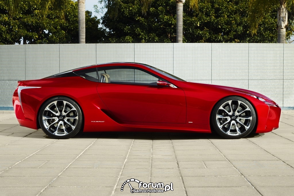 Lexus LF-LC widok z boku