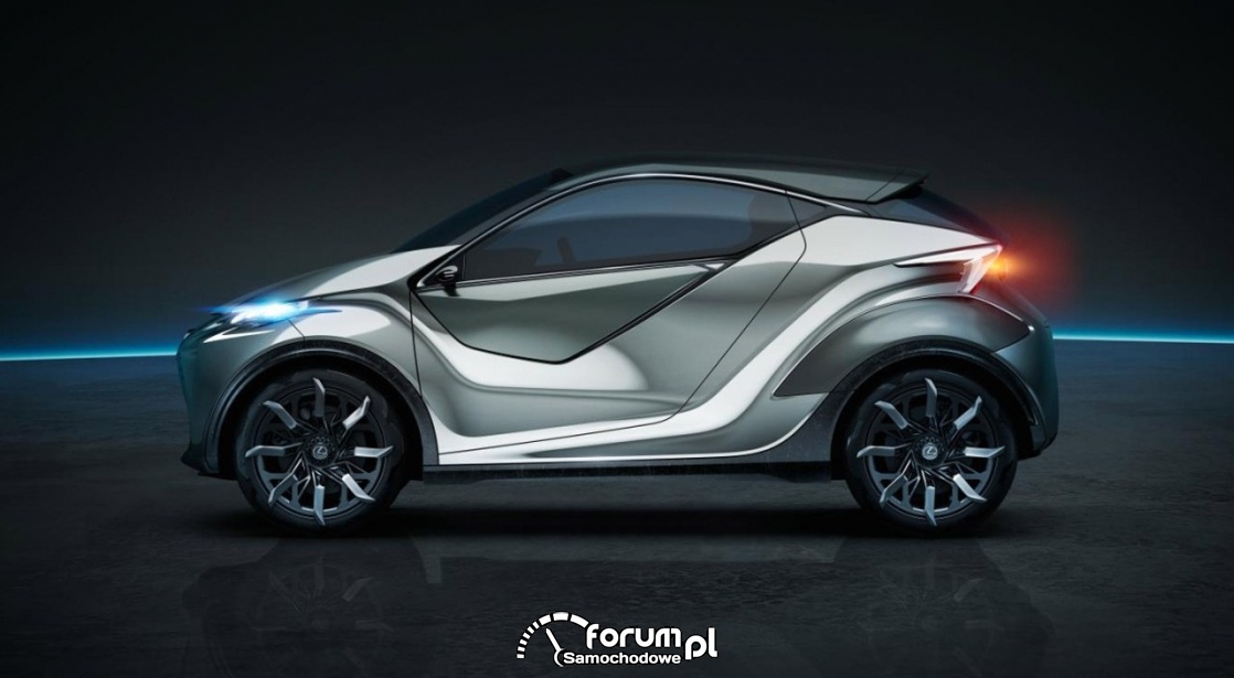 Lexus LF-SA, bok