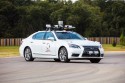 Lexus LS 600hL z kamerami na dachu