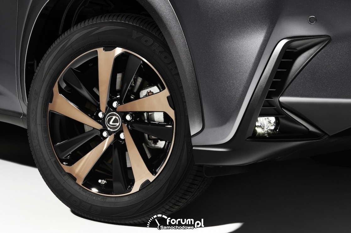 Lexus NX black, alufelgi