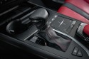 Lexus UX 250h, white, dźwignia zmiany biegów w automacie
