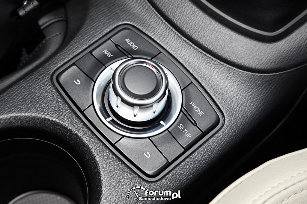 Mazda CX-5 2012 - nowa generacja i najnowsze technologie