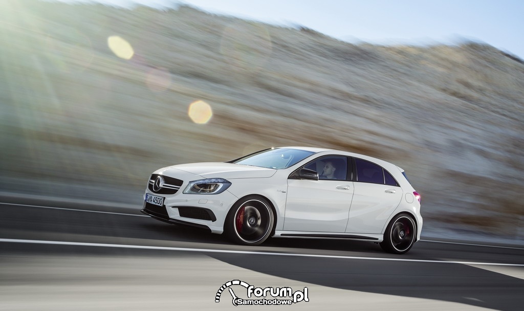 Mercedes-Benz A 45 AMG fascynujący samochód kompaktowy