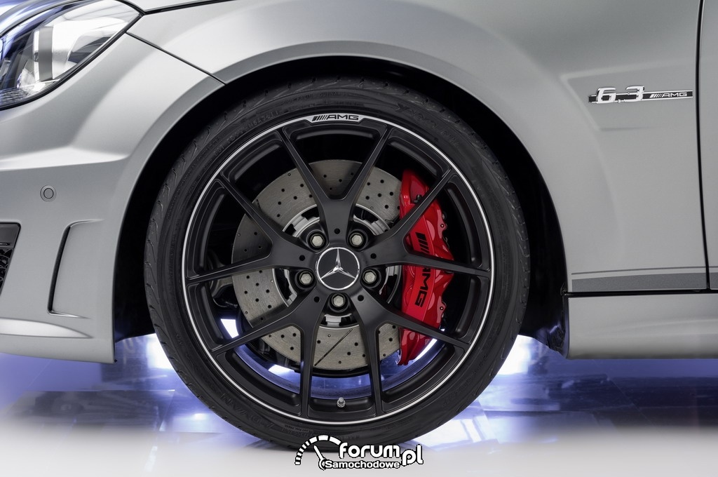 Mercedes C 63 AMG - Edition 507, felgi, tarcze i zaciski hamulcowe