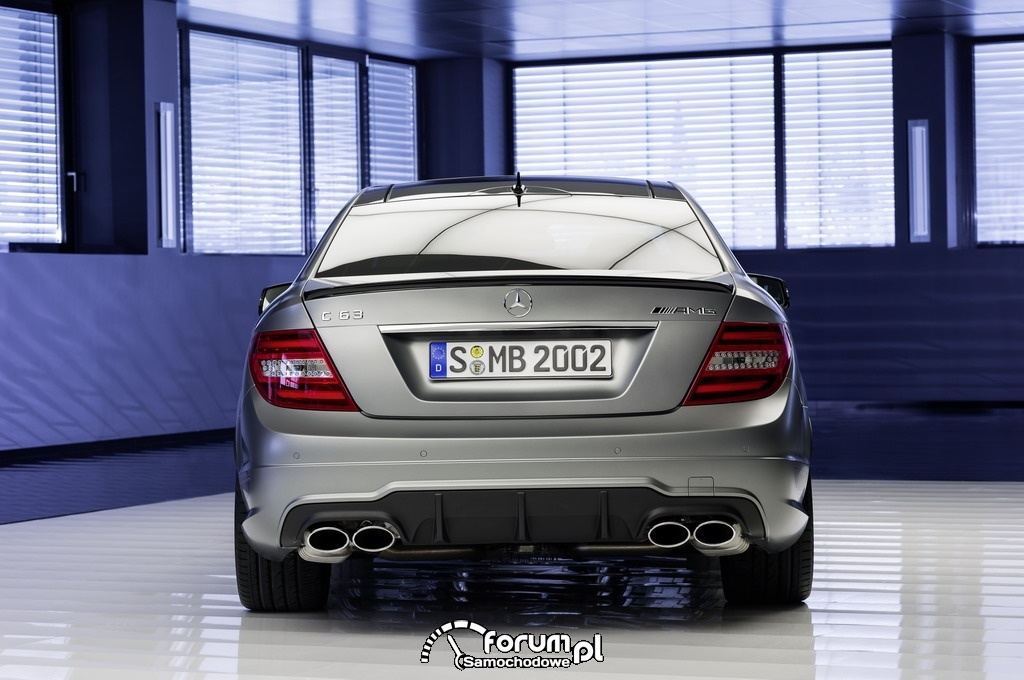 Mercedes C 63 AMG - Edition 507, tył