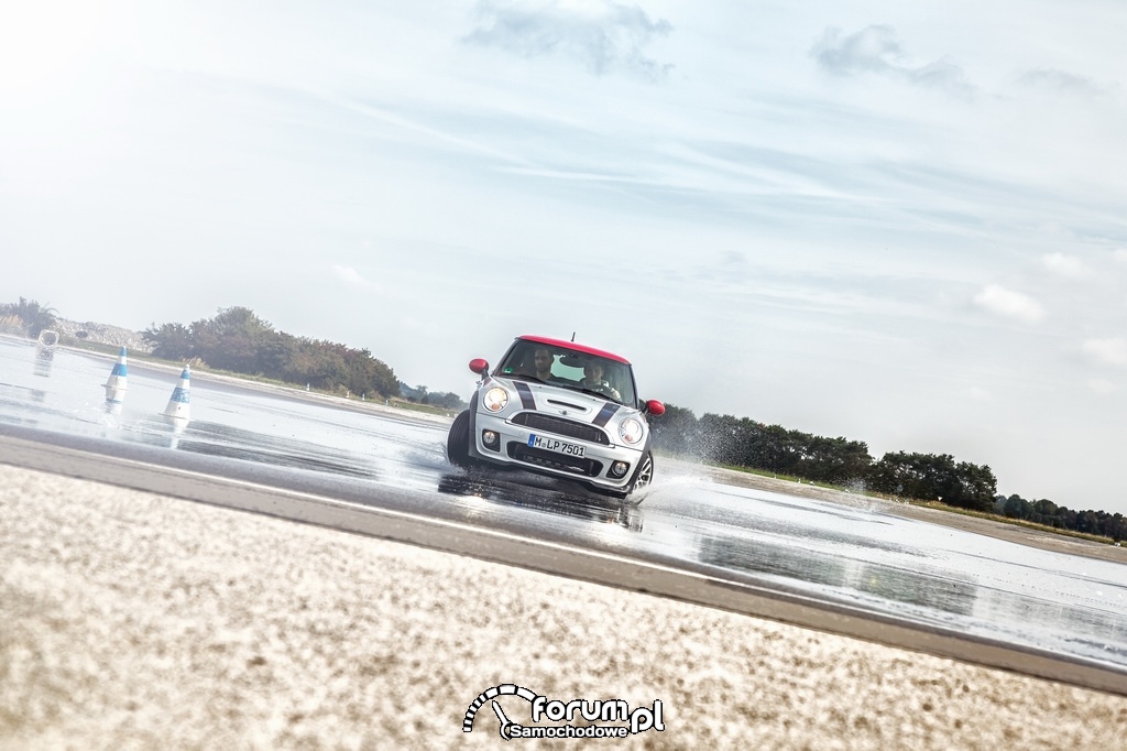 MINI Driving Experience