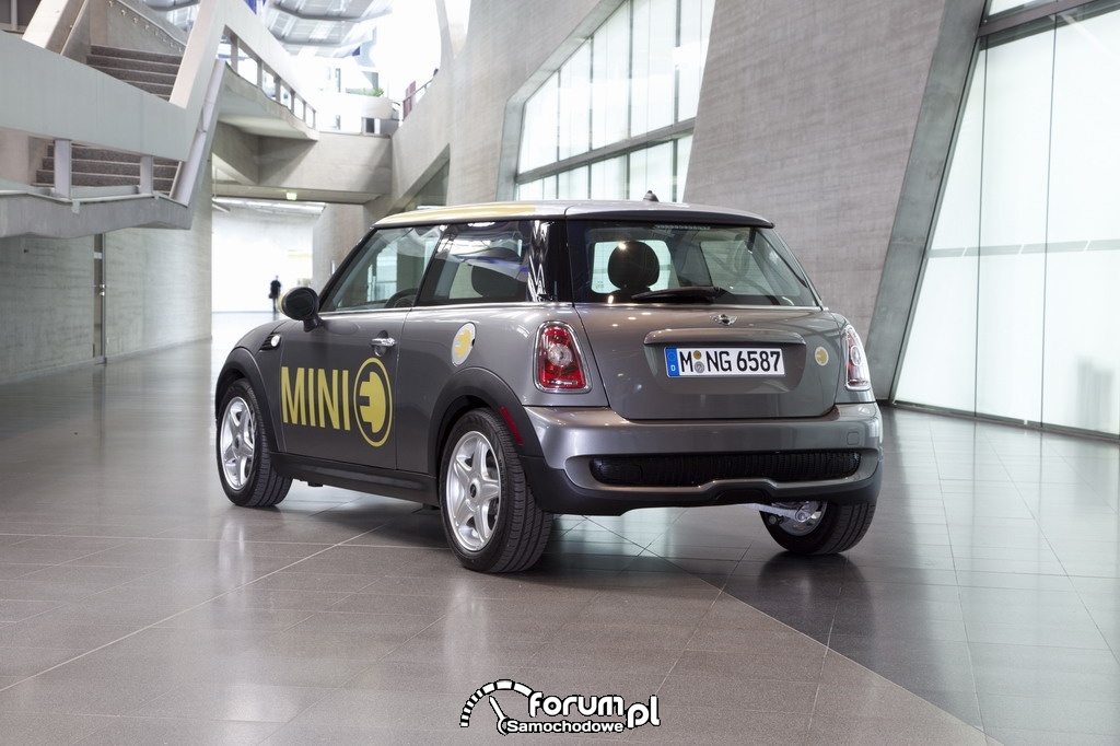 MINI E (od 2008), samochód elektryczny, tył