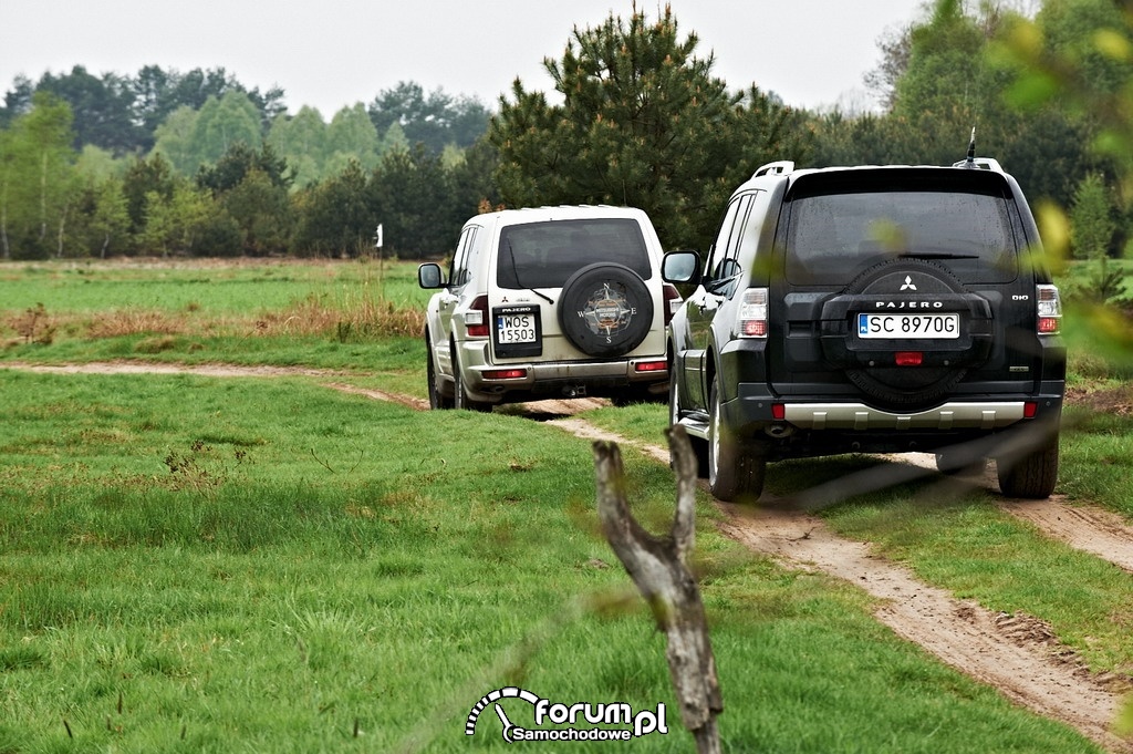 4×4 Mitsubishi Pajero, 1