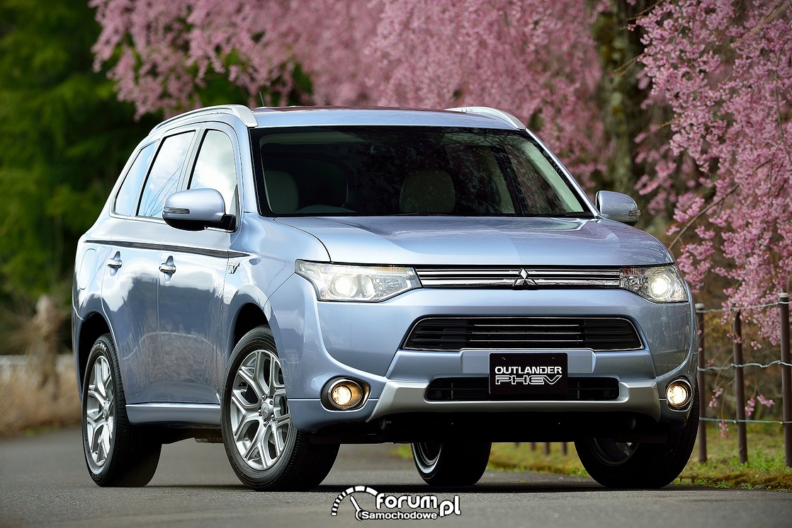 Outlander PHEV sprzedał się w Europie w liczbie 40 000 egz.