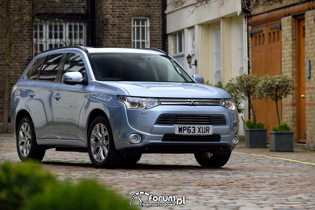 Mitsubishi Outlander PHEV zdjęcie Galeria Mitsubishi