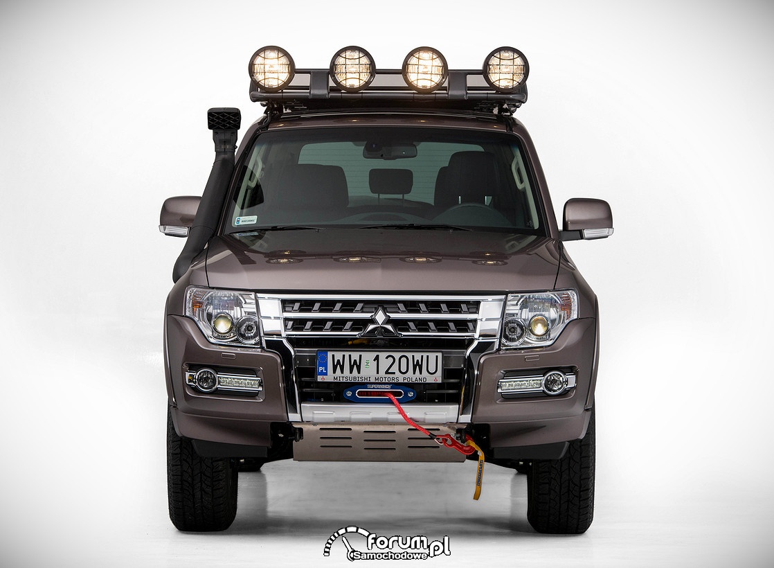 Ekstremalne Mitsubishi Pajero 2015