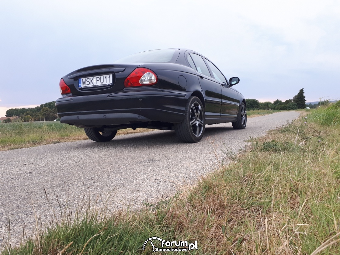 Jaguar X-type